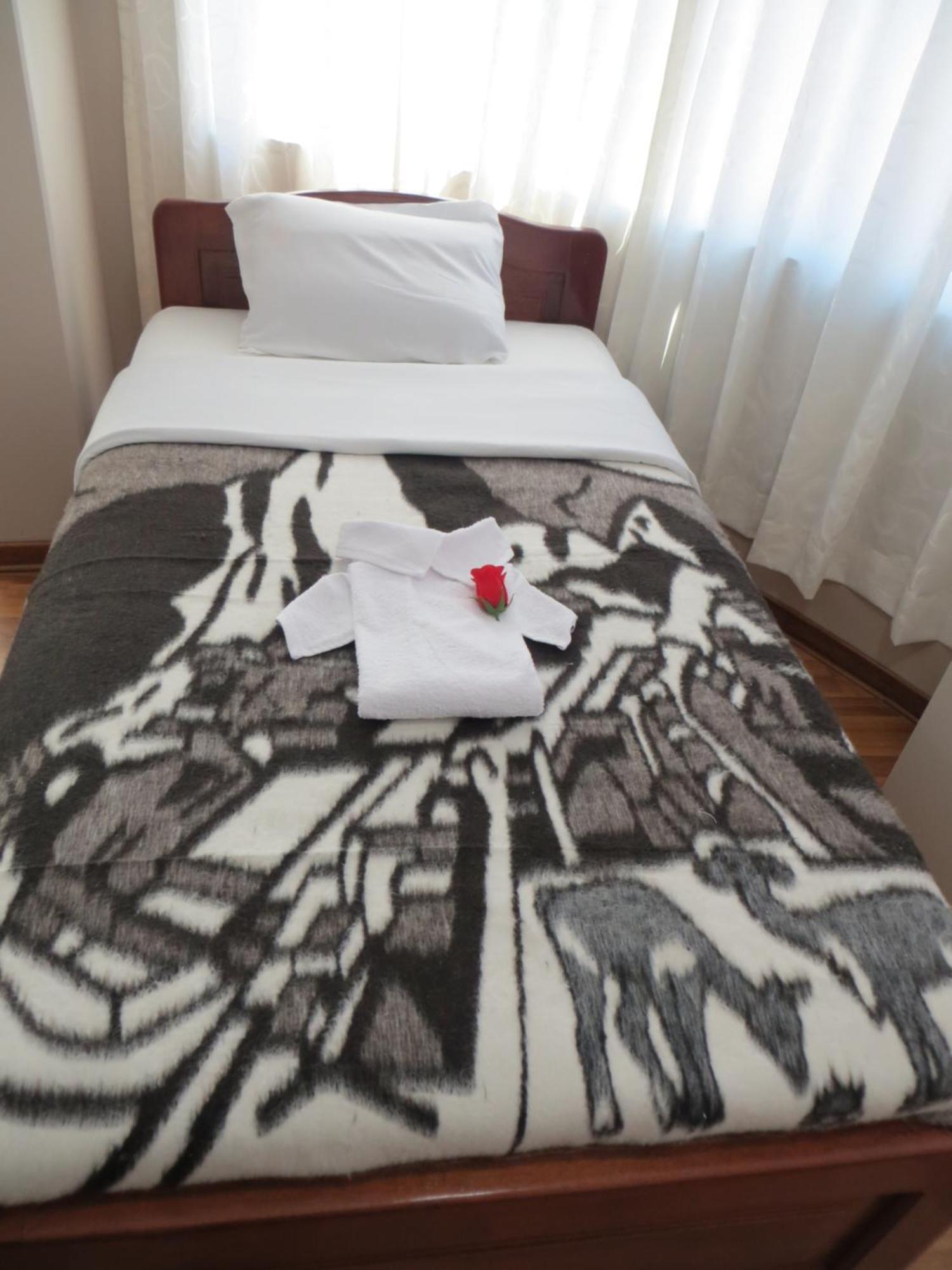 La Casa De Yoni Hotel Пуно Екстериор снимка