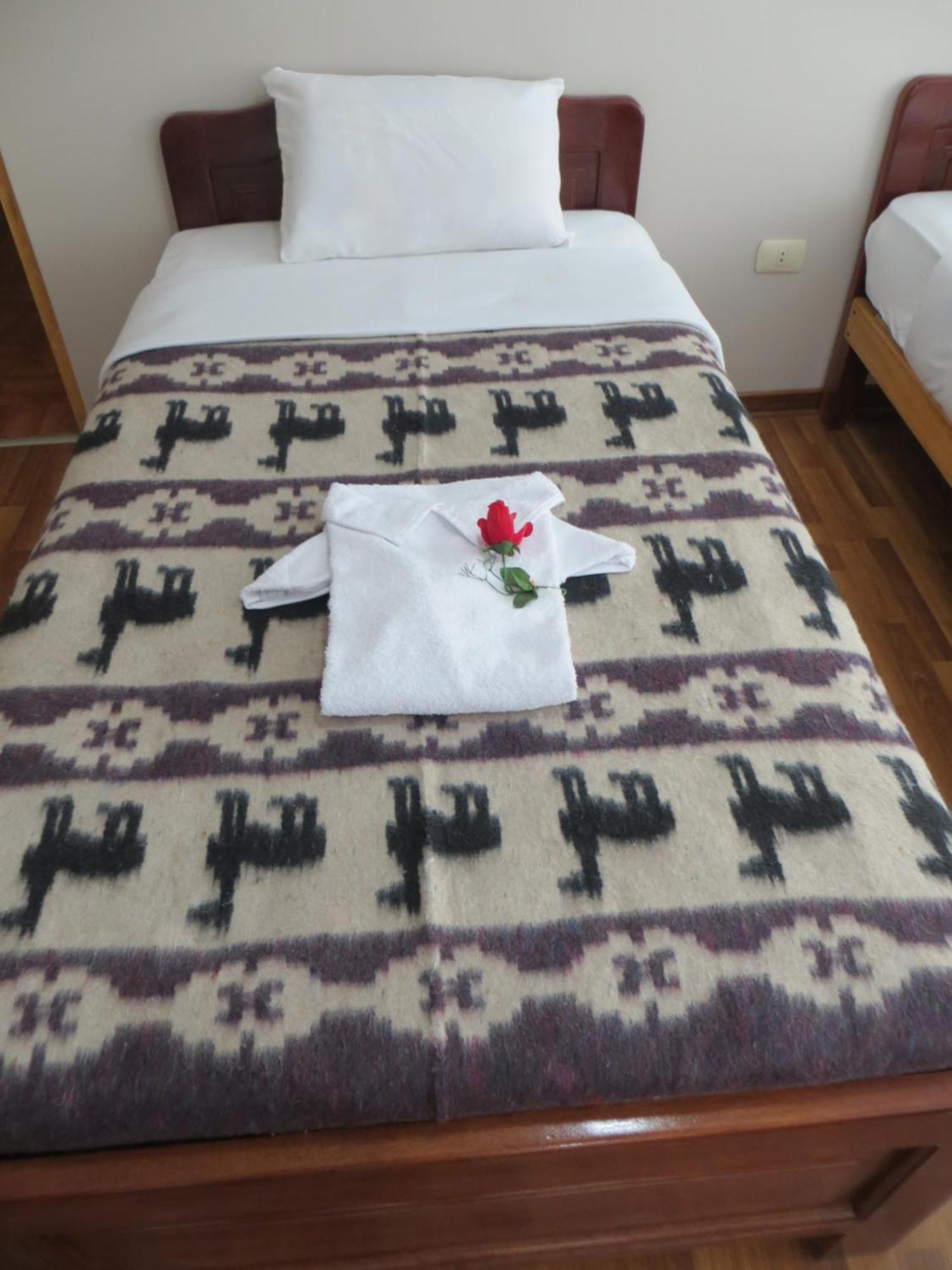 La Casa De Yoni Hotel Пуно Екстериор снимка